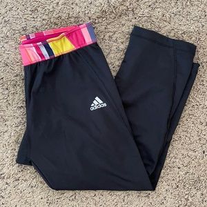 Adidas capri leggings